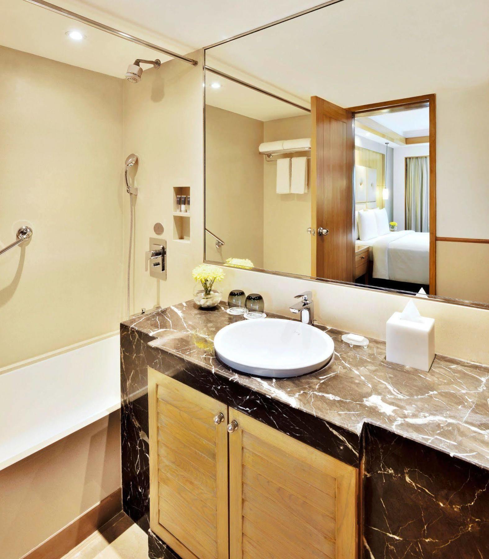 Hotel Courtyard By Marriott 4*